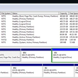 WIN7 disk mgmt screen shot(010613).webp