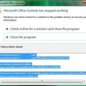 Microsoft Oultlook crash message.webp